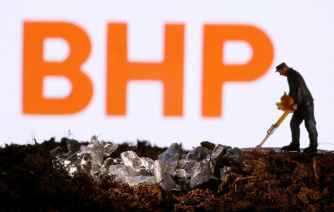 Top three Aussie miners to shed $11bn in market value as commodity rout accelerates
