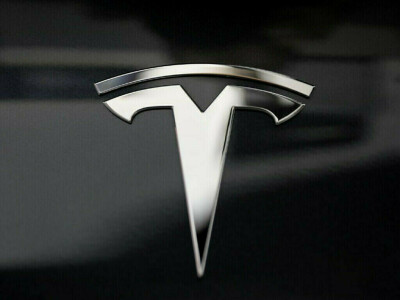 Tesla under pressure to boost wages to attract workers to German plant