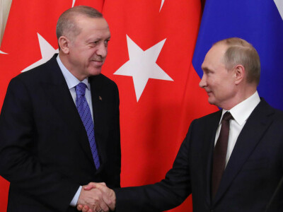 Russia, Turkey discuss grain transit from Ukraine