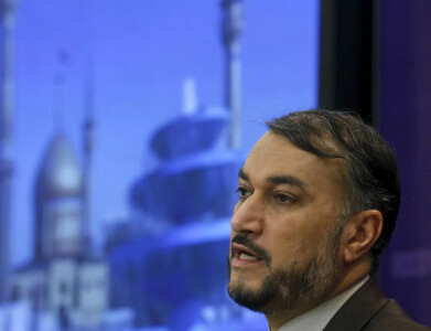 Iran foreign minister says only diplomacy can resolve Ukraine crisis