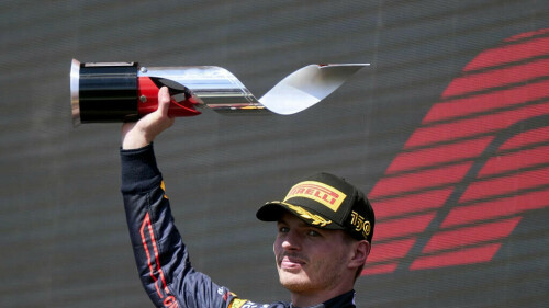 Verstappen returns to the scene of the crash chasing first British GP win