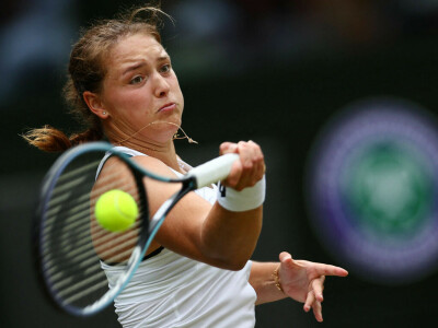 Niemeier ends Watson&rsquo;s Wimbledon run to reach quarters