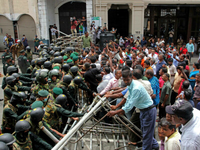 Crisis-hit Sri Lanka lifts protest curfew after backlash