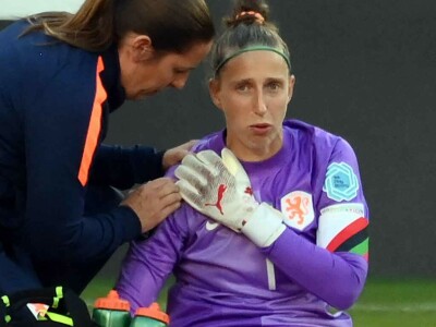 Netherlands captain Van Veenendaal ruled out of Euros with shoulder injury