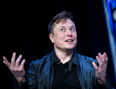 Musk makes meme on Twitter legal threat after scrapping $44bn deal