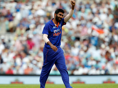 Bumrah sets up India&rsquo;s 10-wicket thrashing of England in 1st ODI