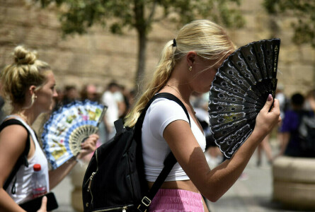 France braces for record temperatures
