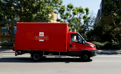 Royal Mail expects UK business to break even this year