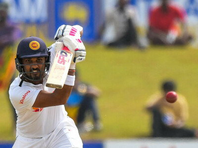 Sri Lanka target 400 after Chandimal, Oshada fifties in second Test