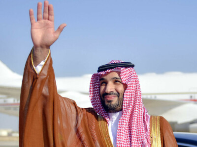 Saudi prince heads to Greece, France in first EU trip