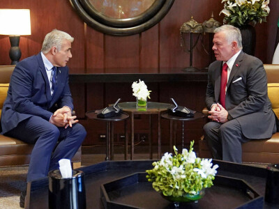 Jordan&rsquo;s king to Israeli PM: Palestinians must join regional projects