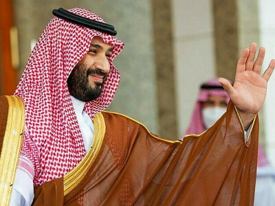 Saudi prince thanks Macron for &lsquo;warm reception&rsquo; in Paris