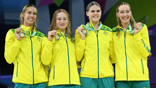 Australian swim star McKeon, New Zealand cyclists dazzle at Commonwealths