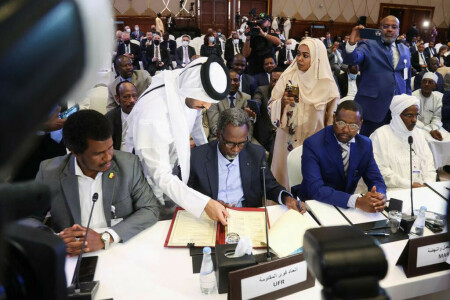 Chad military leader signs accord for talks with opposition