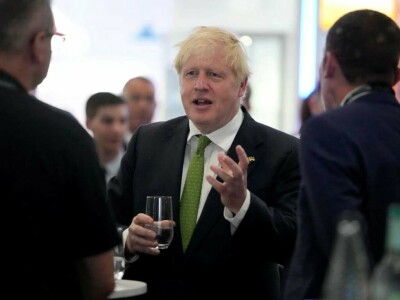 UK&rsquo;s Johnson to leave &lsquo;major&rsquo; fiscal decisions to next PM