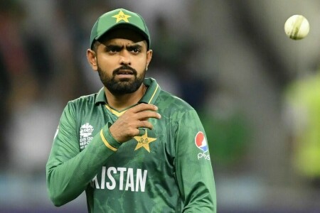 Pakistan captain Babar rules out Malik return for T20 World Cup