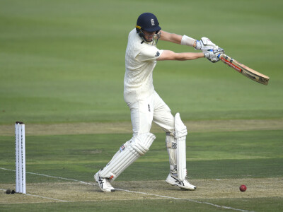 Struggling Crawley likely to retain place after McCullum backing