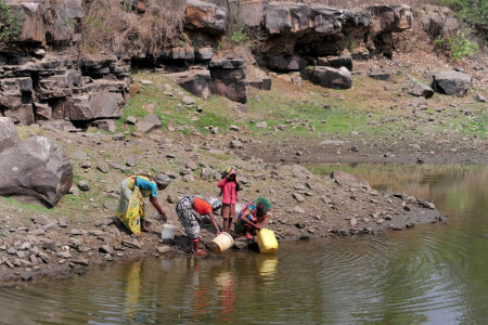 Cholera tragedy in Indian village sheds light on power debts
