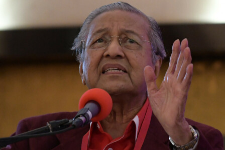 Malaysia&rsquo;s Mahathir says &lsquo;highly likely&rsquo; jailed Najib will get royal pardon