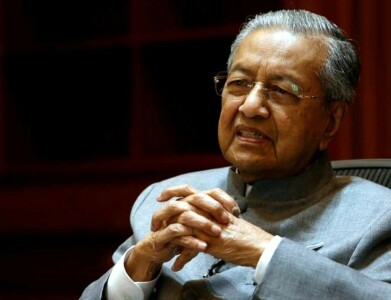 Malaysian ex-PM Mahathir in hospital with coronavirus