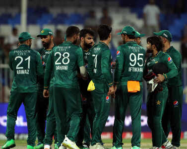 Pakistan crush Hong Kong by 155 runs to seal Asia Cup Super Four spot