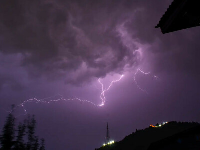 Lightning strikes kill 23 people in eastern India