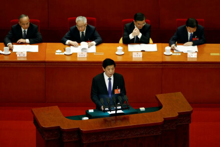 China top legislator to visit Russia, attend Eastern Economic Forum