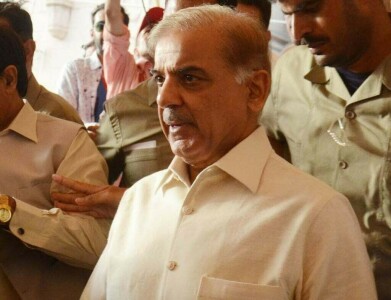 Ramzan Sugar Mills case: PM Shehbaz, Hamza receive major relief