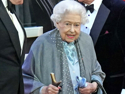 Doctors concerned for UK Queen's health: Buckingham Palace Doctors concerned for UK Queen's health: Buckingham Palace