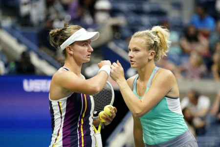 Krejcikova and Siniakova want more after career Golden Slam