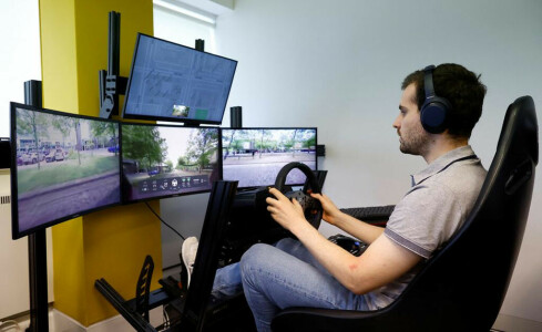 Truly autonomous cars may be impossible without helpful human touch