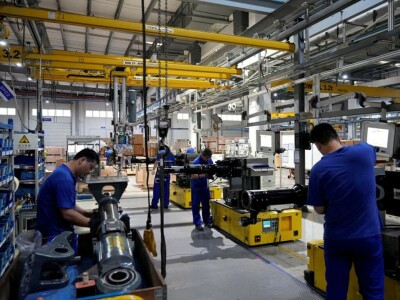 China&rsquo;s economy perks up but property crisis worsens