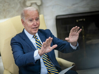 &lsquo;Don&rsquo;t. Don&rsquo;t&rsquo;: Biden to Putin on nuclear weapons in Ukraine