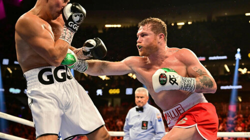 Alvarez sees off Golovkin to retain undisputed super-middleweight crown