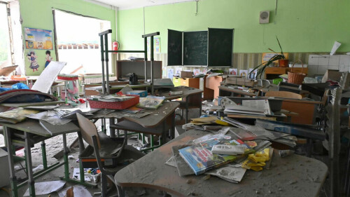 In crisis zones, an urgent UN push to put millions in school