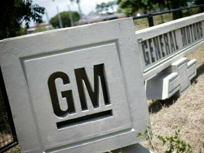 GM backs setting tough US emissions targets for 2030