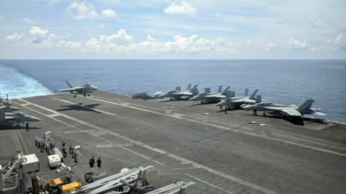 US aircraft carrier arrives in South Korea to &lsquo;deter&rsquo; Pyongyang