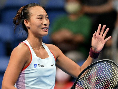 Chinese teen Zheng Qinwen powers into first WTA final in Tokyo