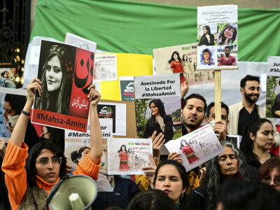 At least 35 dead in Iran protests