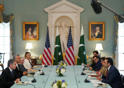 Blinken urges Pakistan to seek China debt relief after floods