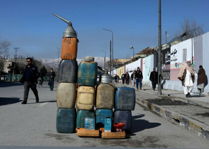Afghan Taliban sign deal for Russian oil products, gas and wheat