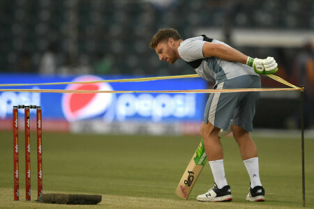 Injured Buttler &lsquo;progressing well&rsquo; ahead of T20 World Cup