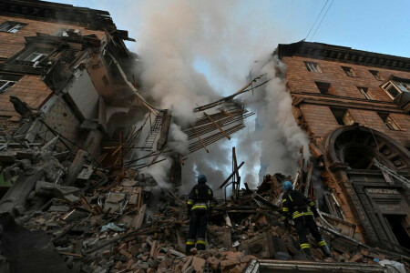 Shelling of Ukraine&rsquo;s Zaporizhzhia kills two, causes fires