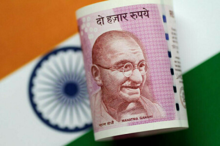 Indian Bond yields climb on index inclusion push back, oil price rise