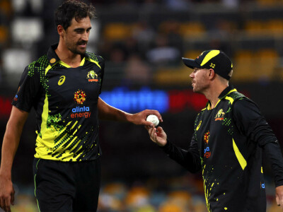 Warner, Starc star as Australia beat West Indies by 31 runs