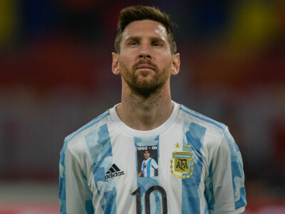 PSG&rsquo;s Messi out of Benfica Champions League match