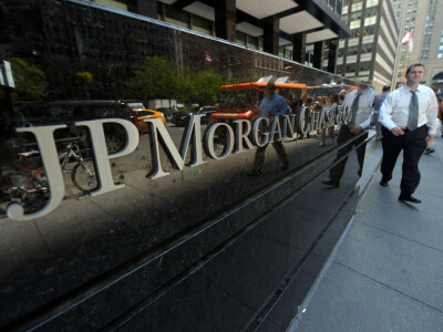 JPMorgan CEO Dimon warns of recession in 6 to 9 months