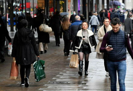 UK shoppers cut their spending, government borrows more than expected