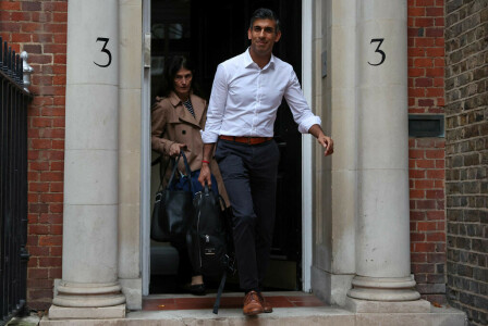 Sunak looks set to become next UK PM after Johnson quits race