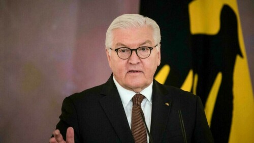 German President Steinmeier makes surprise visit to Ukraine